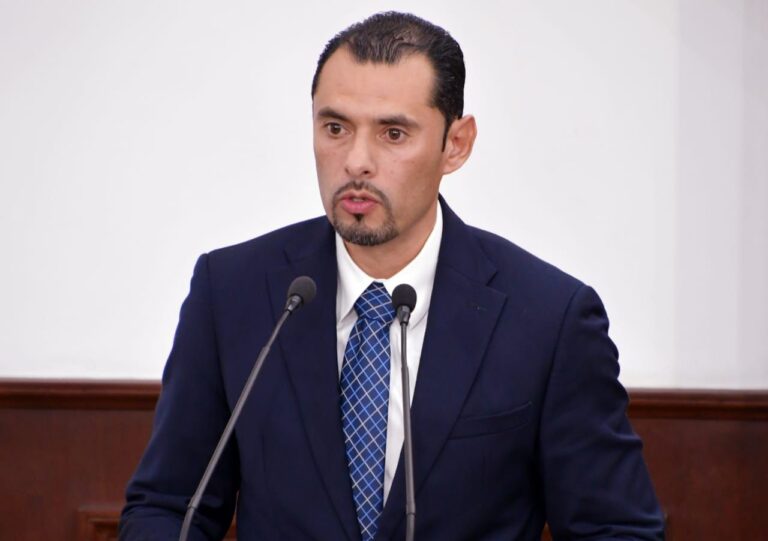 Reanudar el relleno sanitario intermunicipal, solicita Sergio Zenón en los Cinco Manantiales