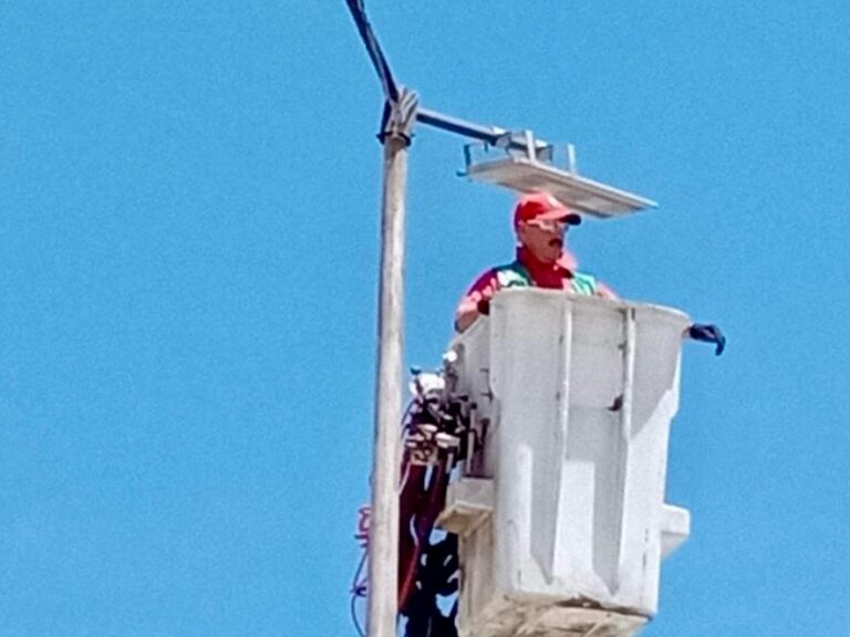 Se intensifican acciones de Alumbrado Público en Ramos Arizpe