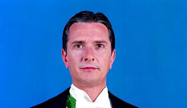 Arrestan por corrupción a expresidente brasileño Fernando Collor de Mello