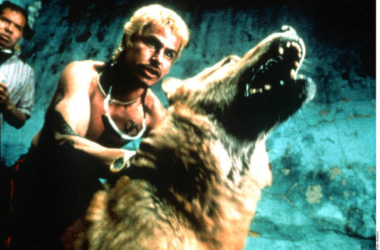 Celebra G. Iñárritu 25 años de ‘Amores Perros’ con libro