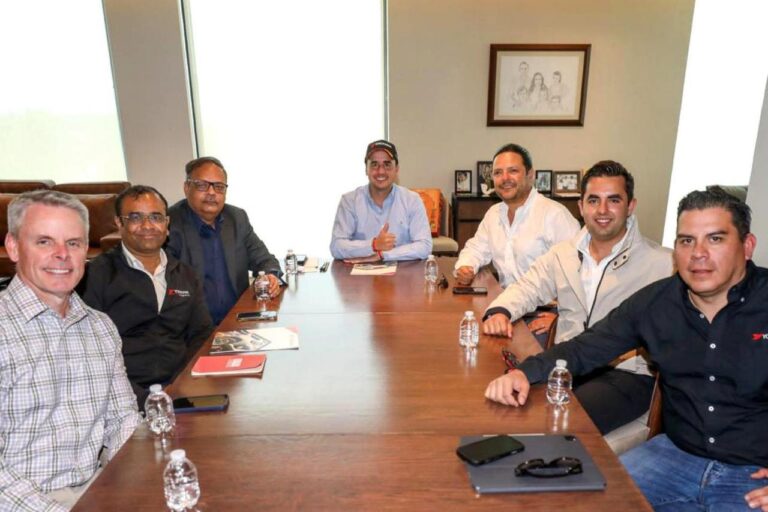 Con trabajo coordinado y en equipo, avanzan inversiones que llegan a Coahuila: Manolo