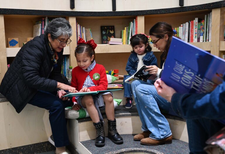 La niñez necesita momentos de juego con las personas que ama