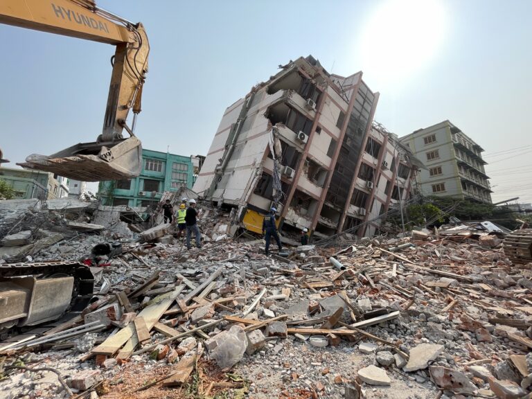 La tragedia del terremoto de Myanmar “agrava una crisis ya de por sí ya difícil”