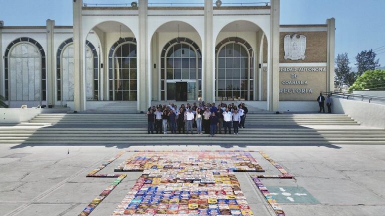 Logran Universitarios de la UA de C Unidad Sureste la colecta de mil 536 cajas de cereal en el “CerealTON”