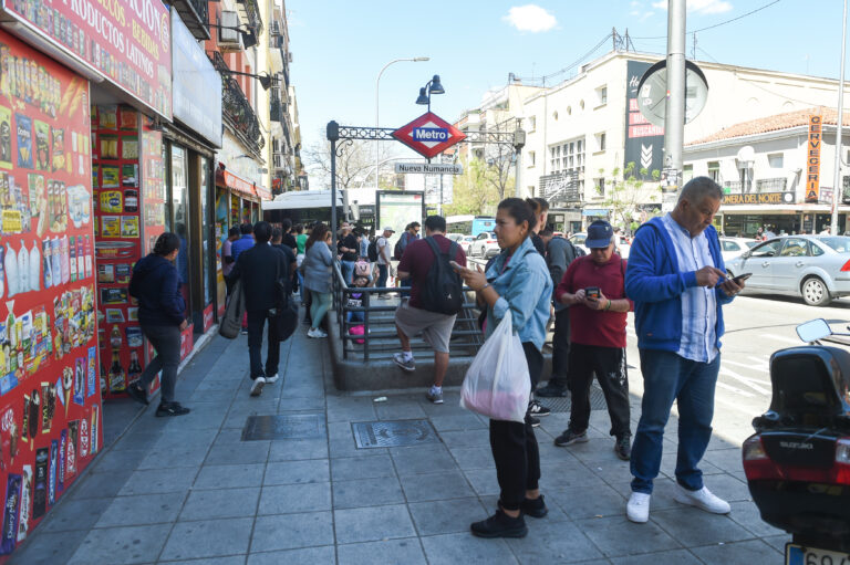 Se recupera suministro eléctrico en España tras apagón del lunes