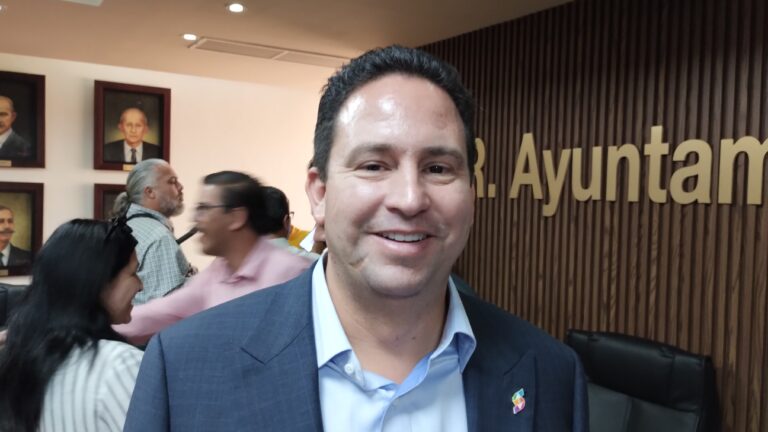 Vuelos comerciales directos de nuestra región hacia CDMX mejorarán competitividad: Javier Díaz