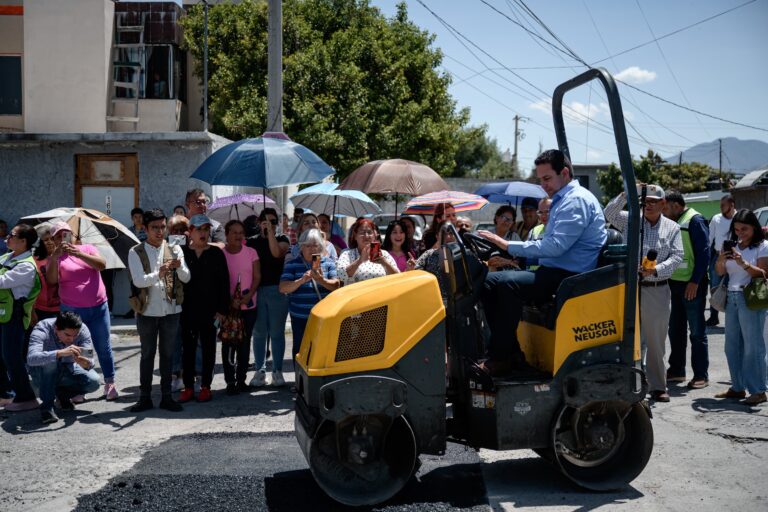 Brigadas de bacheo llegan a todos los sectores de Saltillo: Javier Díaz