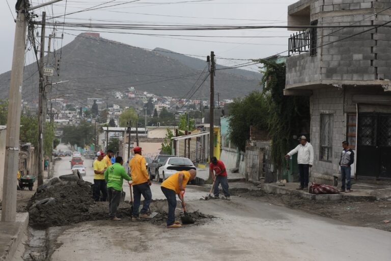 Continúa atención del Gobierno de Saltillo a sectores afectados por la lluvia