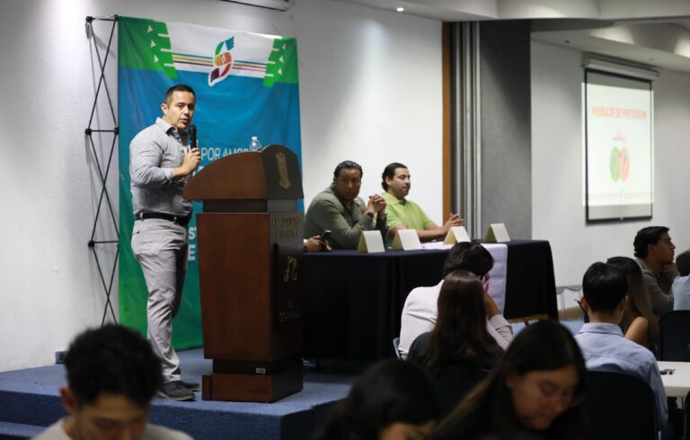 Da gobierno de Javier Díaz voz a la juventud saltillense