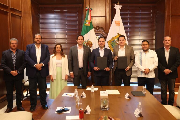 Firman Manolo y Gobierno Federal convenio para construcción de tren Saltillo-Nuevo Laredo