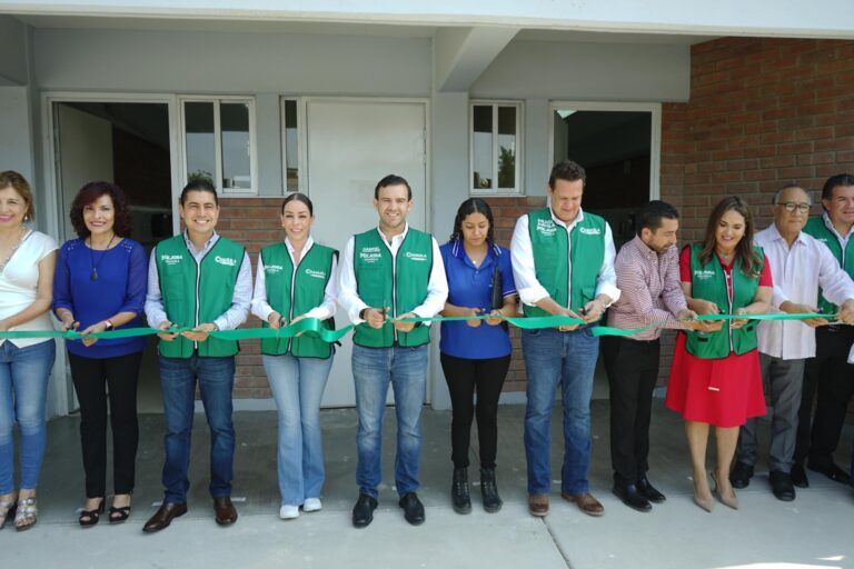 Entrega Mejora Coahuila obra en la  UPN y dan inicio a campaña contra el dengue