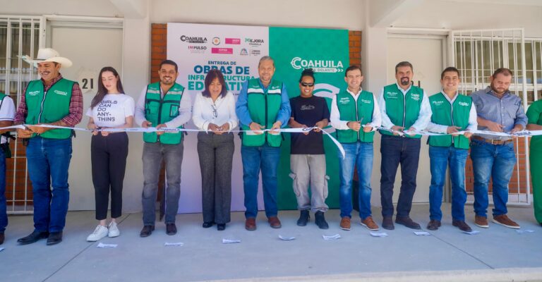 Gobiernos de Manolo y Tomás continúan entregando apoyos a escuelas   