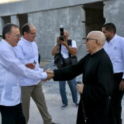 Honran legado episcopal de obispos con develación de bustos en el Colegio San José de Saltillo13