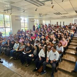 IMARC da la bienvenida a más de 250 padres de familia en junta de nuevo ingreso3