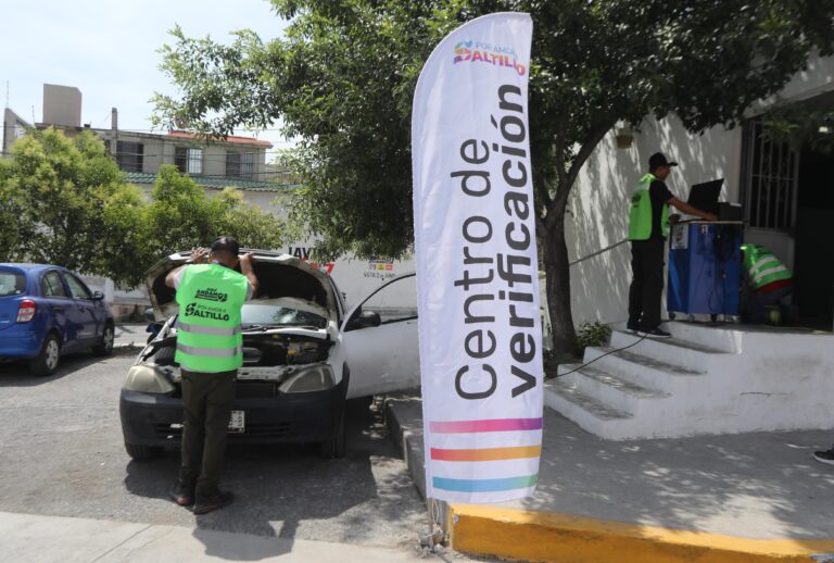 Integran nuevos equipos a verificación vehicular en Saltillo