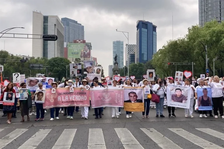 Piden buscadoras a presidenta que rompa ‘pacto de impunidad’