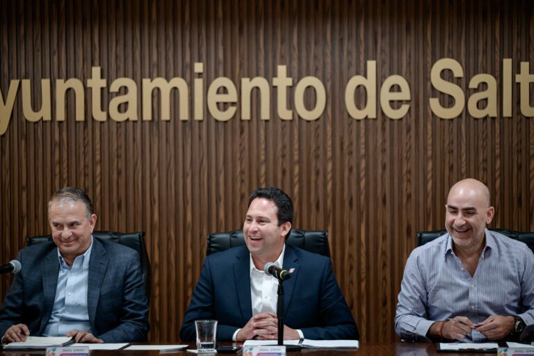 Rebusca Saltillo más agua