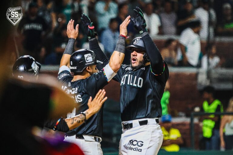 Saraperos se impone 8-5 a Charros en el primero de la serie