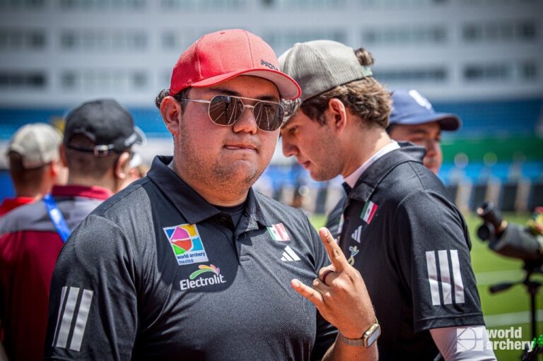 Sebastián García asegura medalla en Copa del Mundo de tiro con arco en Shanghái