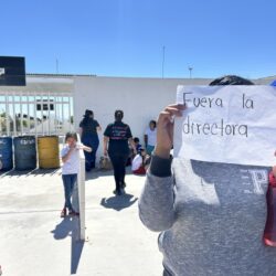 Techumbre en mal estado pone en riesgo a estudiantes de primaria en Ramos Arizpe; Autoridades apoyan a padres de familia2