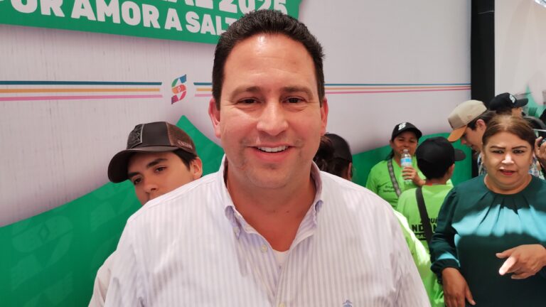 Causó efecto lupa por acumulación de botellas incendio en rancho Los Ángeles al sur de Saltillo: Javier Díaz