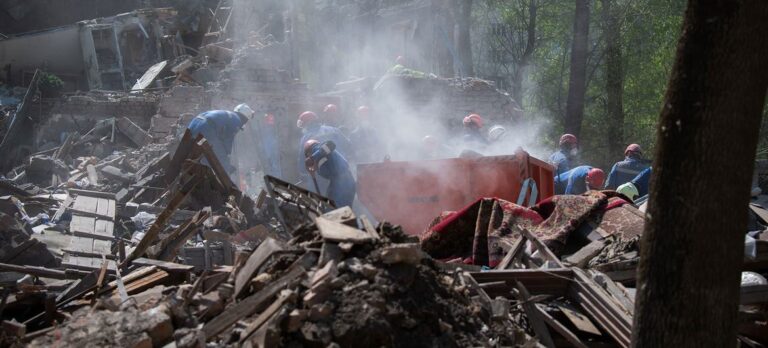 El Alto Comisionado de la ONU pide el fin de las matanzas en Ucrania tras los ataques del fin de semana