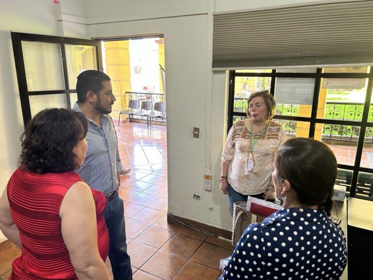 Instalan módulo temporal de SEDU en Ramos Arizpe para aclaraciones o cambios de escuela en favor de alumnos