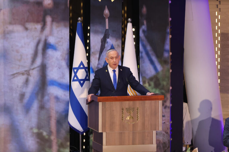 Netanyahu dice que Israel entrará en Gaza con fuerza total en próximos días
