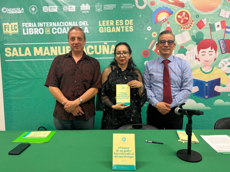 Presenta médica del IMSS Coahuila su última obra en la FILC 2025