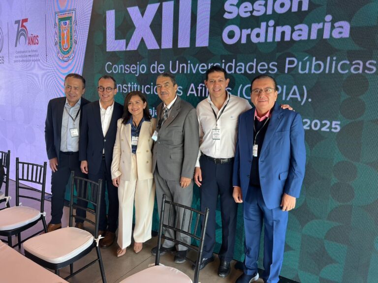 Presenta rector de la UA de C a Sesión del Consejo de Universidad Públicas e Instituciones Afines CUPIA de la ANUIES avances deportivos universitarios