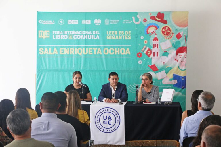 Presenta UA de C “Mujeres Universitarias Escriben sobre Universitarias. Compromiso y Liderazgo” en la Feria Internacional del Libro de Coahuila 2025