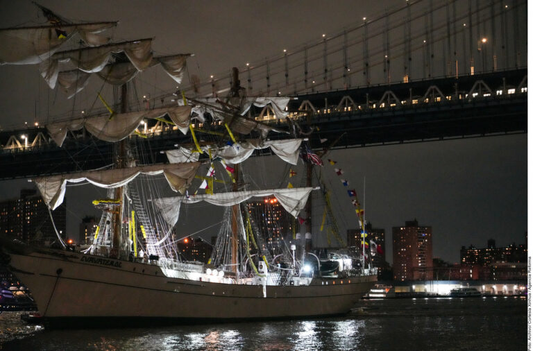 Regresan 172 cadetes del buque ‘Cuauhtémoc’ a México