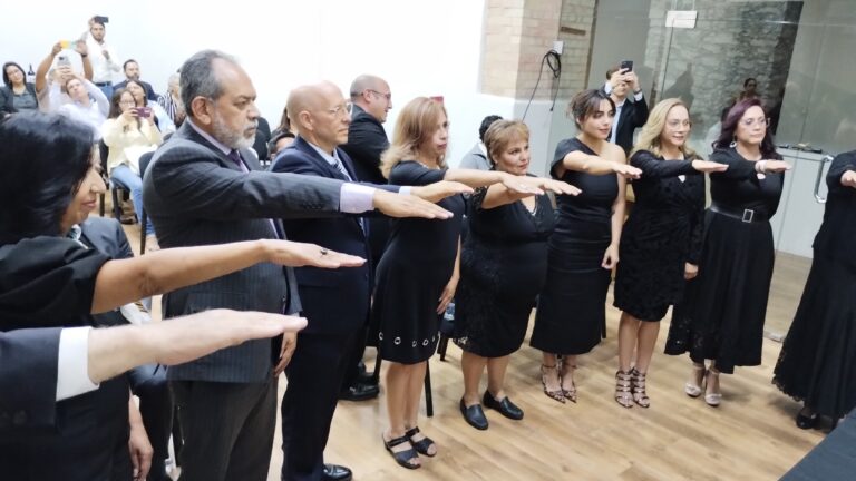 Rinde protesta mesa directiva 2025-2027 de la Asociación Mexicana de Urbanistas de Coahuila