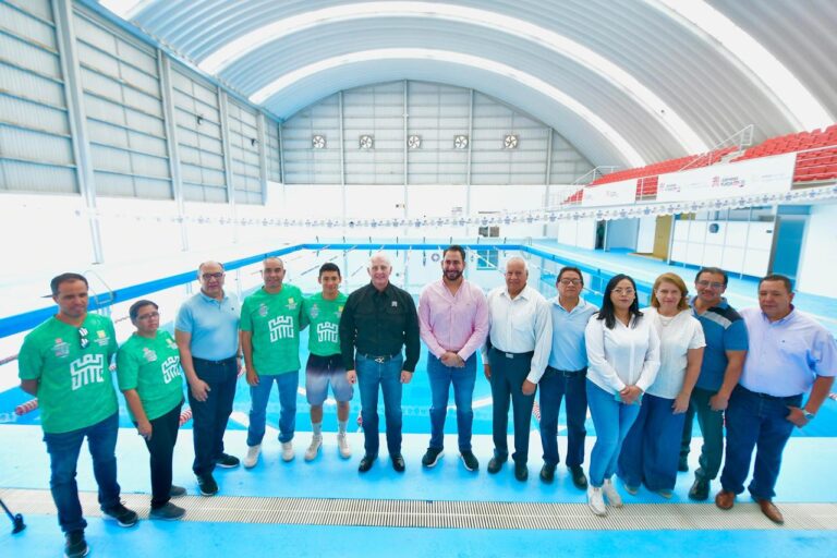 Román Cepeda supervisa rehabilitación de alberca en el Multideportivo Oriente; anuncia proyecto integral en áreas húmedas 