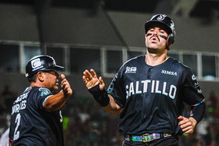 Saraperos logra la victoria 13-11 ante Tecos en el último de la serie