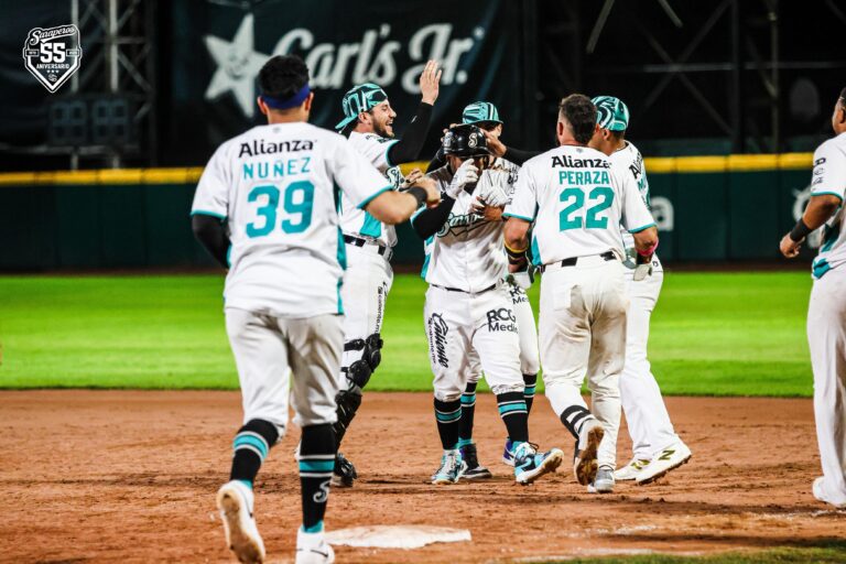 Saraperos y Algodoneros dividen honores en la doble cartelera