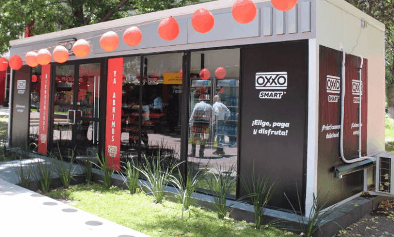 Suspende la UAdeC operación de las tiendas Oxxo en prepas