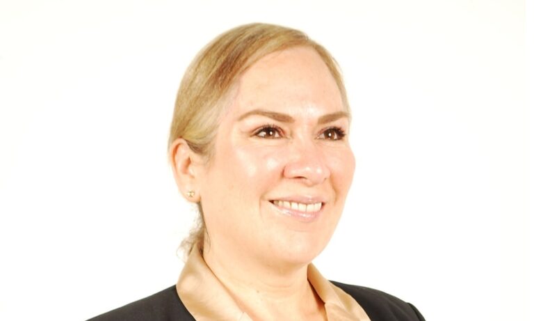 Se perfila como jueza ganadora en Chihuahua ex abogada del ‘Chapo’