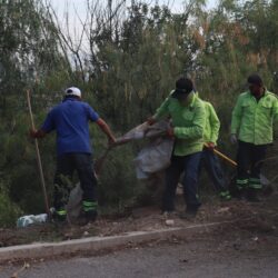 Atienden brigadas de Aquí Andamos arroyo Ceballos1