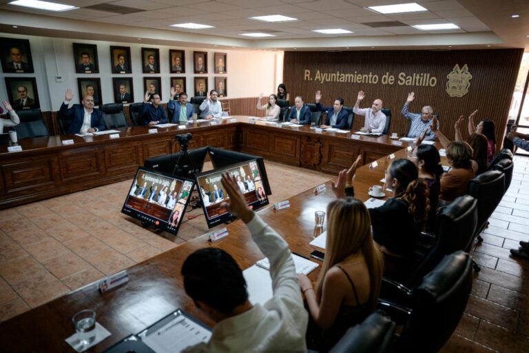 Define Cabildo a quienes recibirán Presea Saltillo 2025