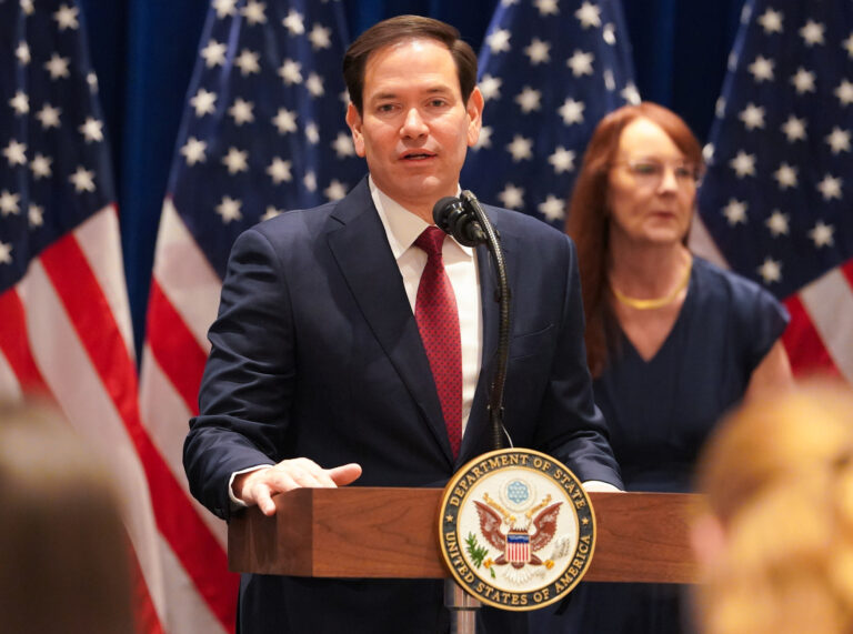 Dice EU: ‘No estamos en guerra contra Irán’