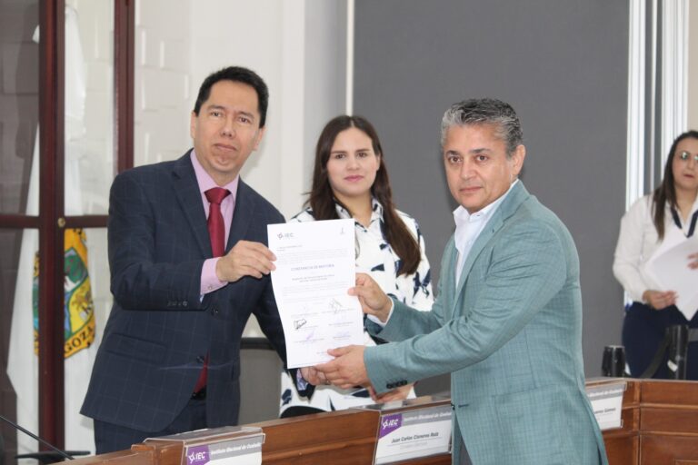 Entrega IEC constancias de mayoría a magistrados del Poder Judicial de Coahuila