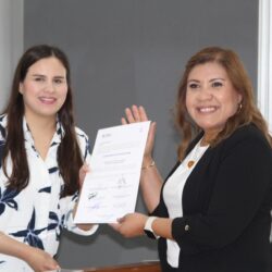 Entrega IEC constancias de mayoría a magistrados del Poder Judicial de Coahuila8