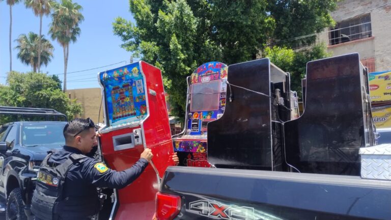 Realiza Policía Estatal, AIC y Marina aseguramiento de máquinas tragamonedas
