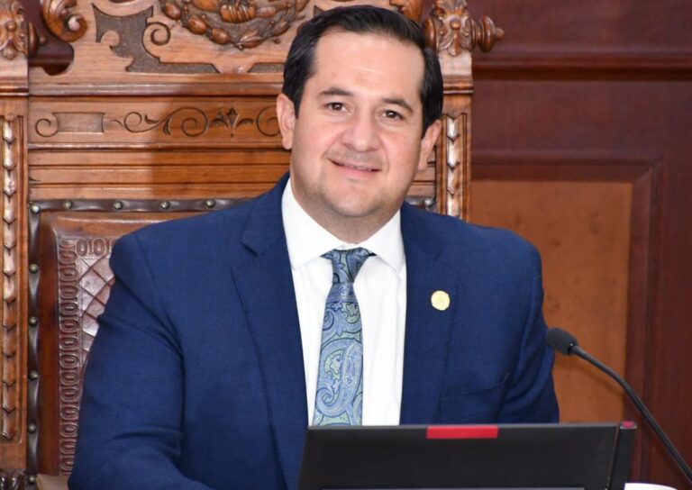 Reconoce diputado Guillermo Ruiz la grandeza de la gente de Piedras Negras en su 175 aniversario