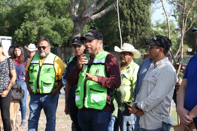 Reforestan Municipio y General Motors el Paseo de la Reforma