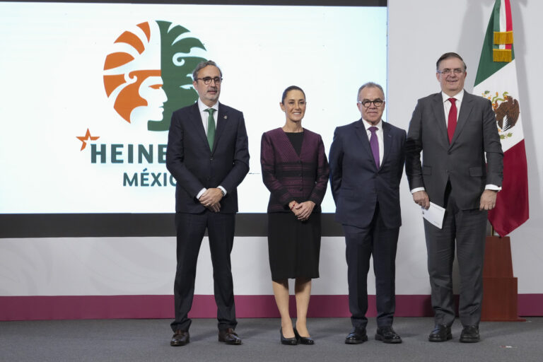 Anuncia Heineken inversión de 2 mil 750 mdd y nueva planta