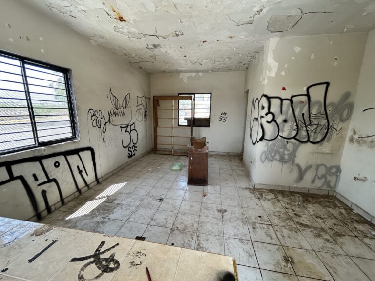 Autoridades de Ramos apoyan en el rescate del Centro comunitario de La Soledad