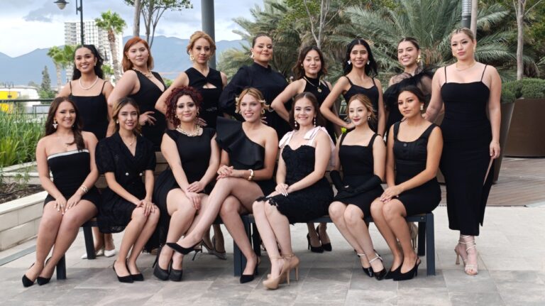 Presentan a candidatas a reina de la Feria de Saltillo