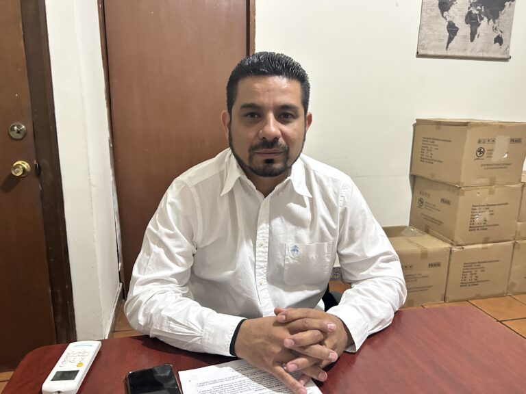 Dan de baja a instructor de voleibol tras agresión física a menor en gimnasio municipal de Ramos Arizpe